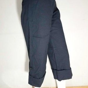 NWT | Joyous | 8 ( L-36" ) V-YOKE Mide Rise  Capris